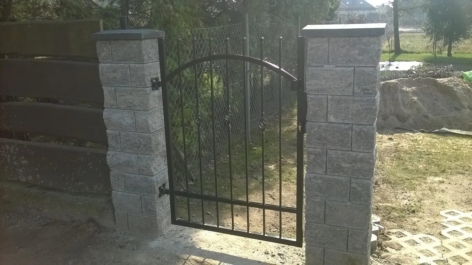 WP_20160405_15_56_58_Pro